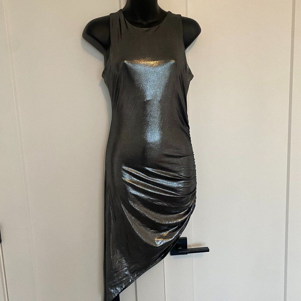 NWT Liv by Olivia Rae Metallic Sleeveless Asymmetric Side Ruched Dress Size S